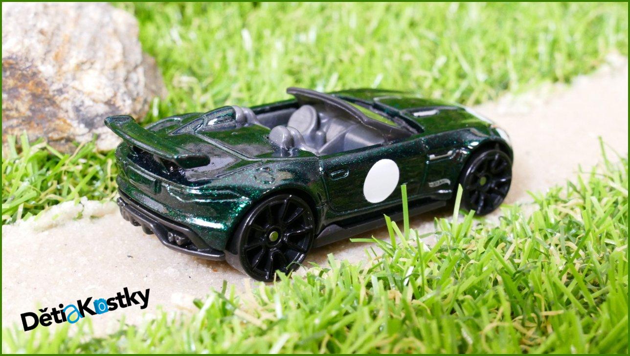 Model Autíčka Hot Wheels ´15 Jaguar F-Type Project 7