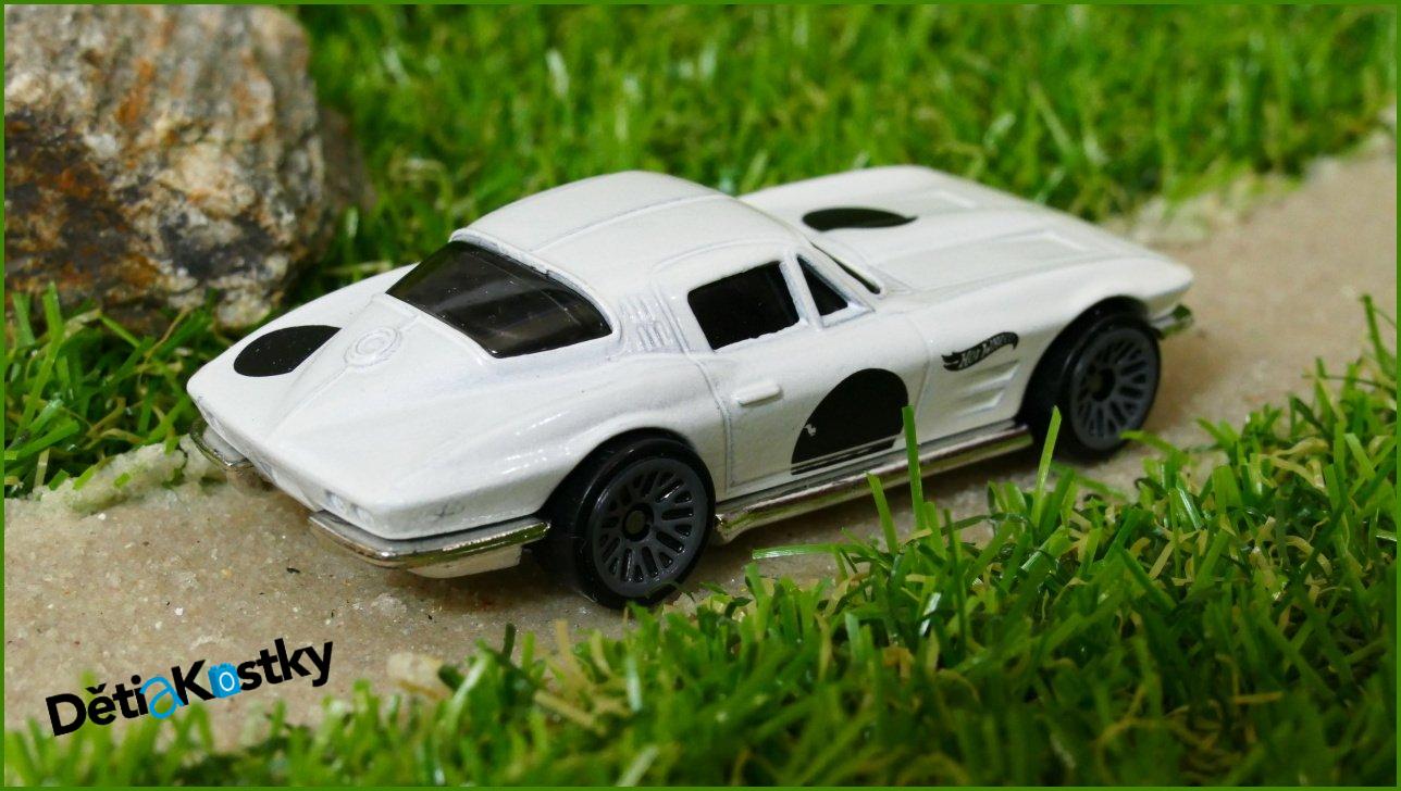 Model Autíčka Hot Wheels ´64 Corvette Stingray