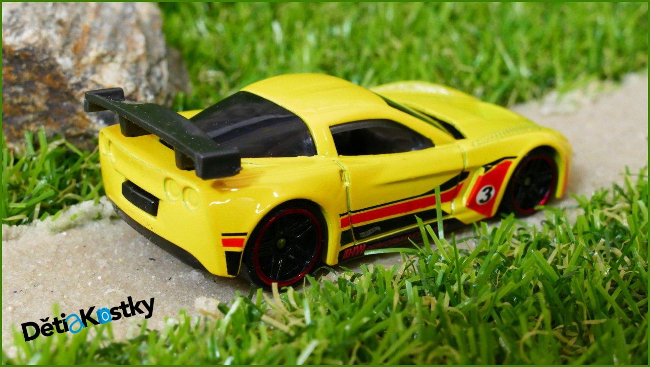 Model Autíčka Hot Wheels Corvette C6-R