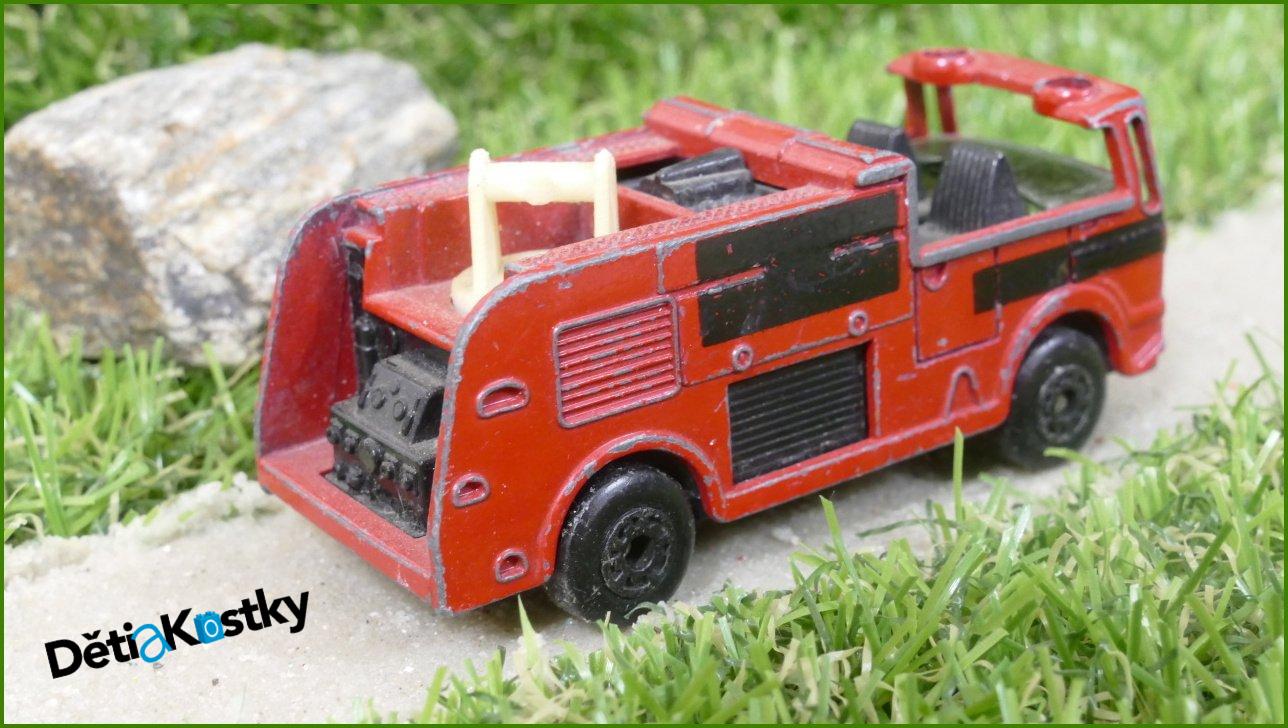 Model Matchbox Autíčko Snorkel 
