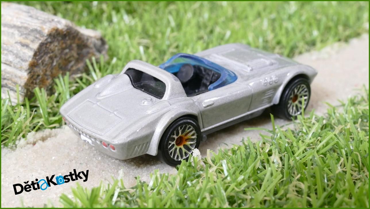 Angličák - Hot Wheels Autíčko Corvette Grand Sport