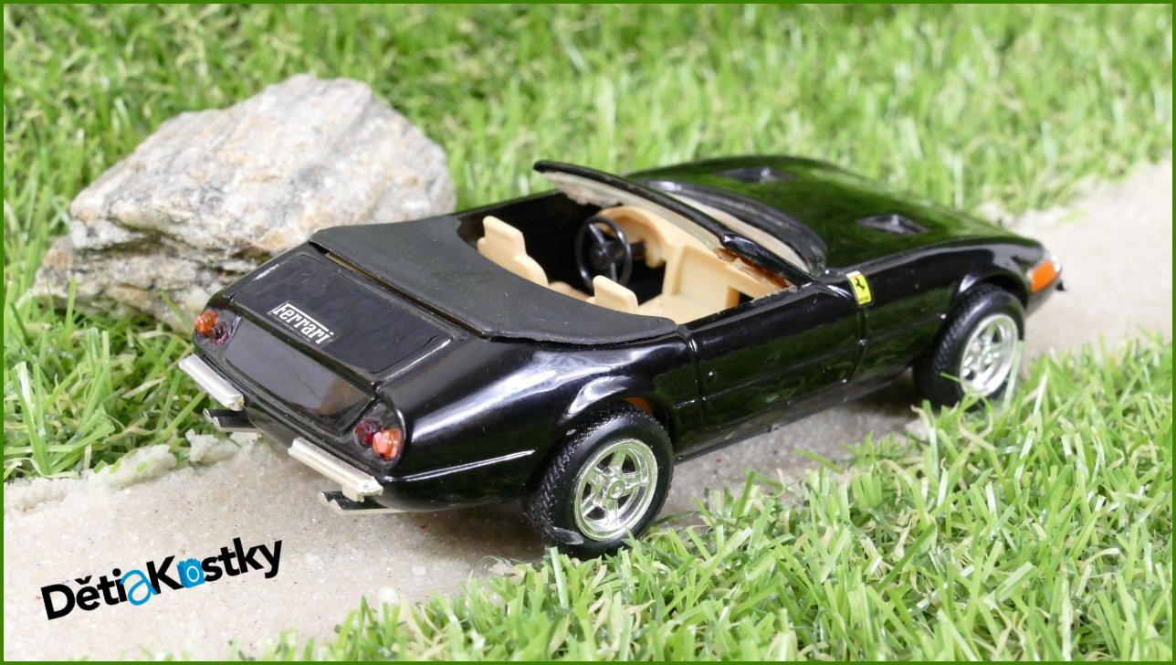 Model Autíčka Rio - Ferrari 365 GTB/4
