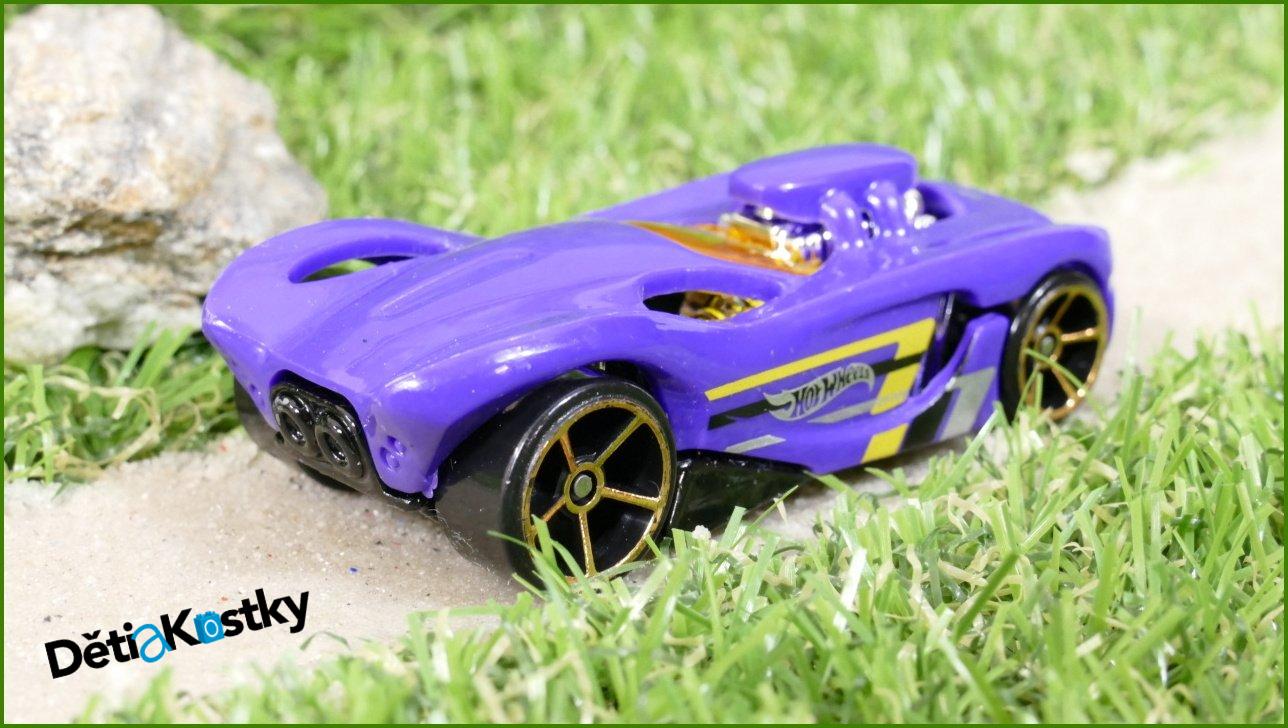 Model Autíčka Hot Wheels 16 Angels