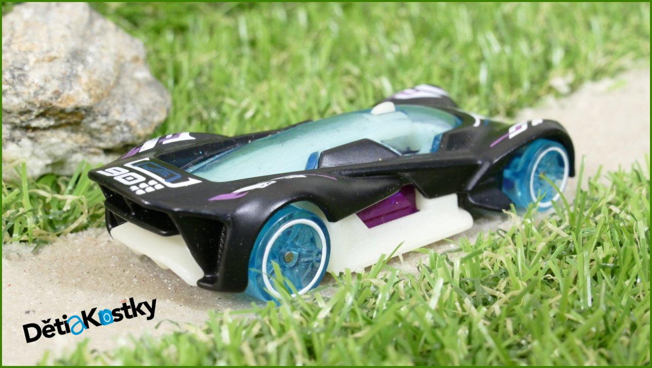 Angličák - Hot Wheels Autíčko Futurismo