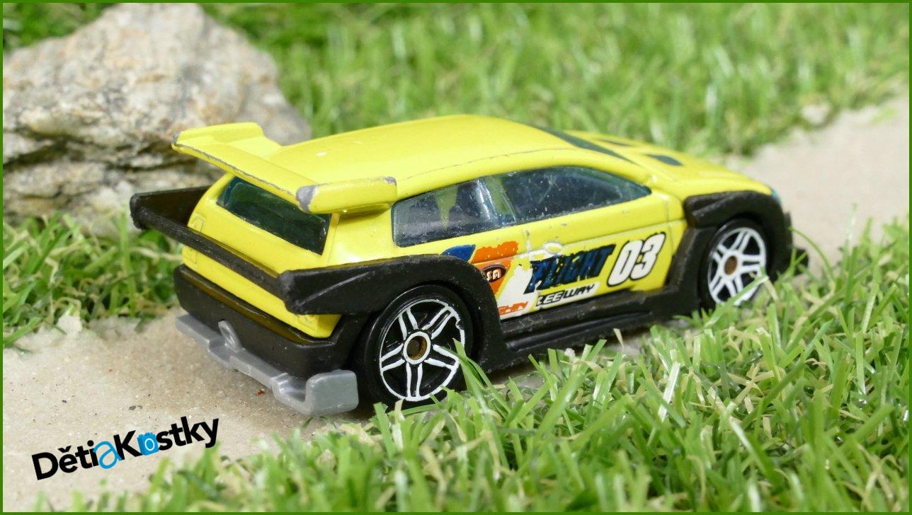 Hot Wheels Autíčko Flight ´03