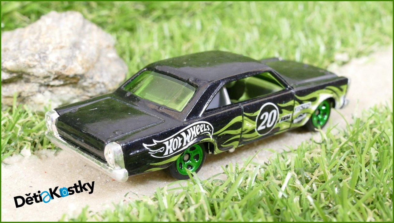 Model Autíčka Angličák Hot Wheels ´65 Ford Galaxie 500