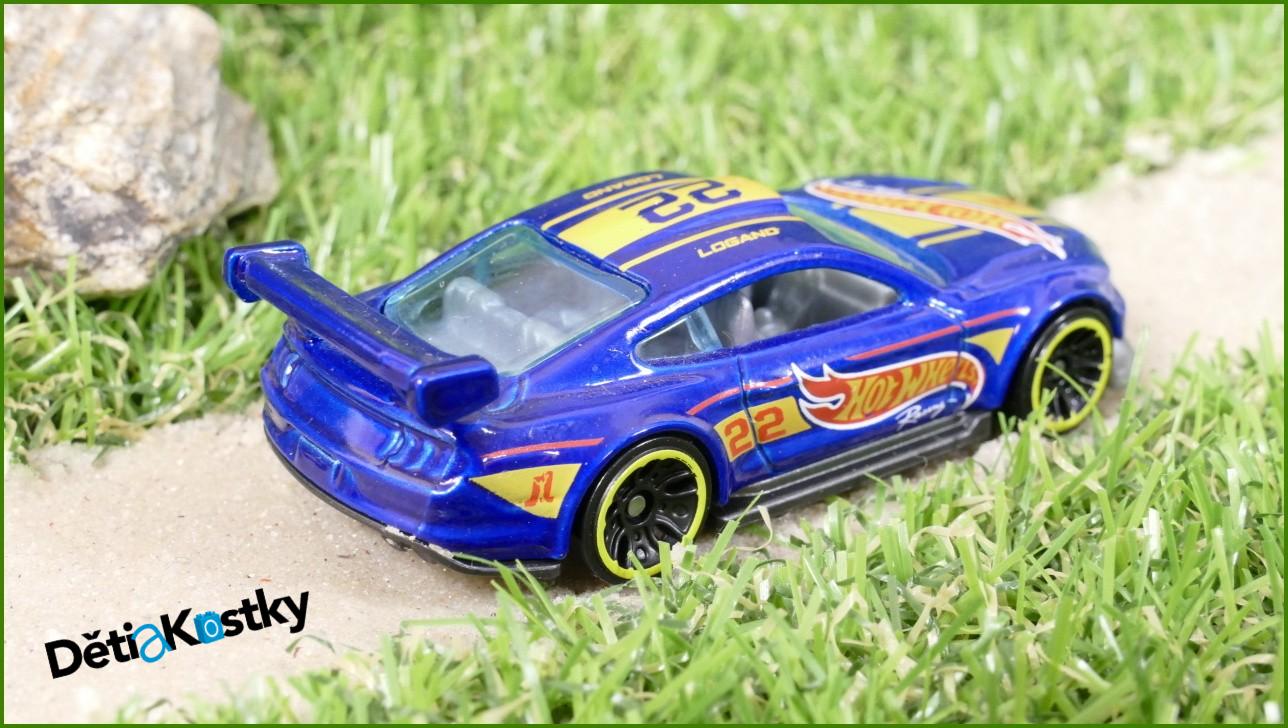 Angličák - Hot Wheels Custom ´18 Ford Mustang GT