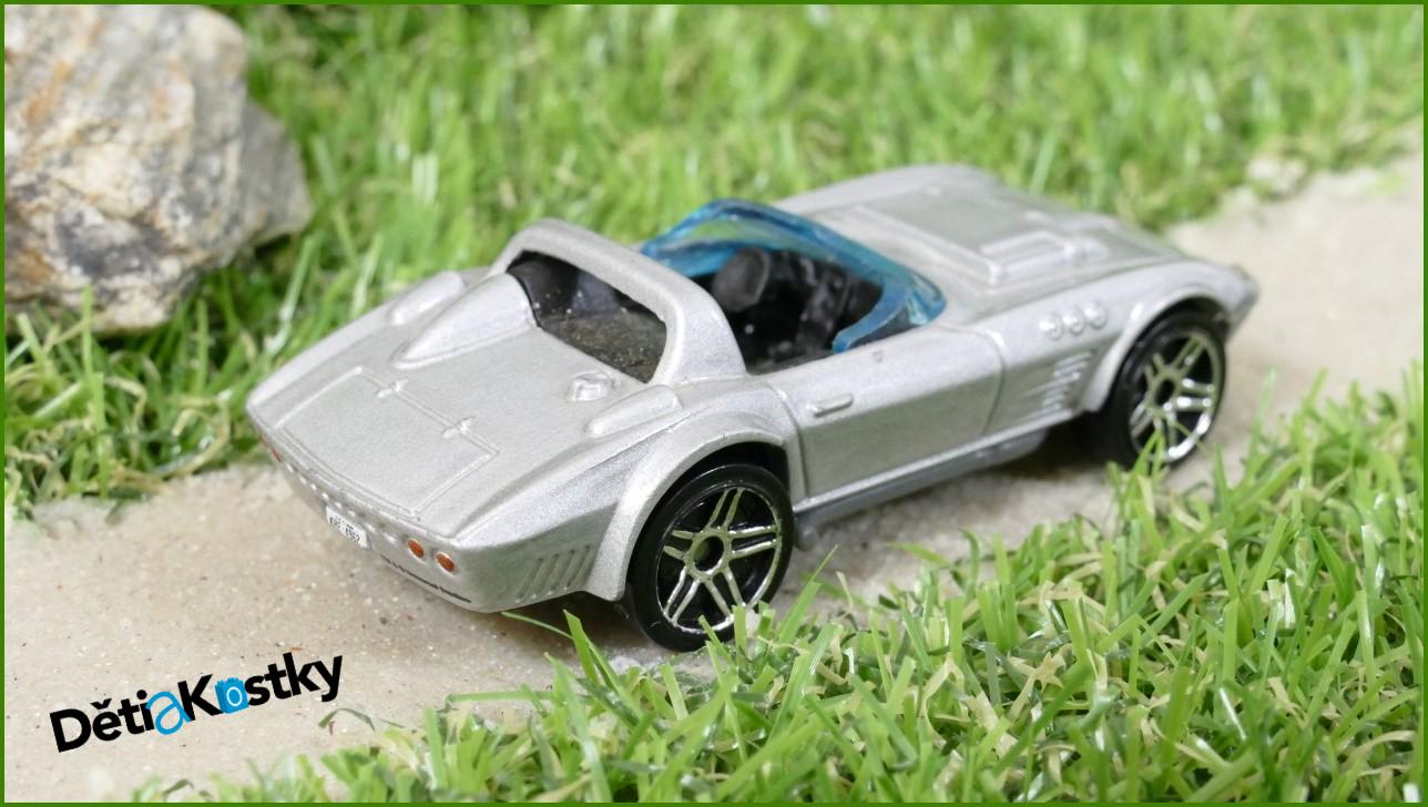 Angličák - Hot Wheels Corvette Grand Sport