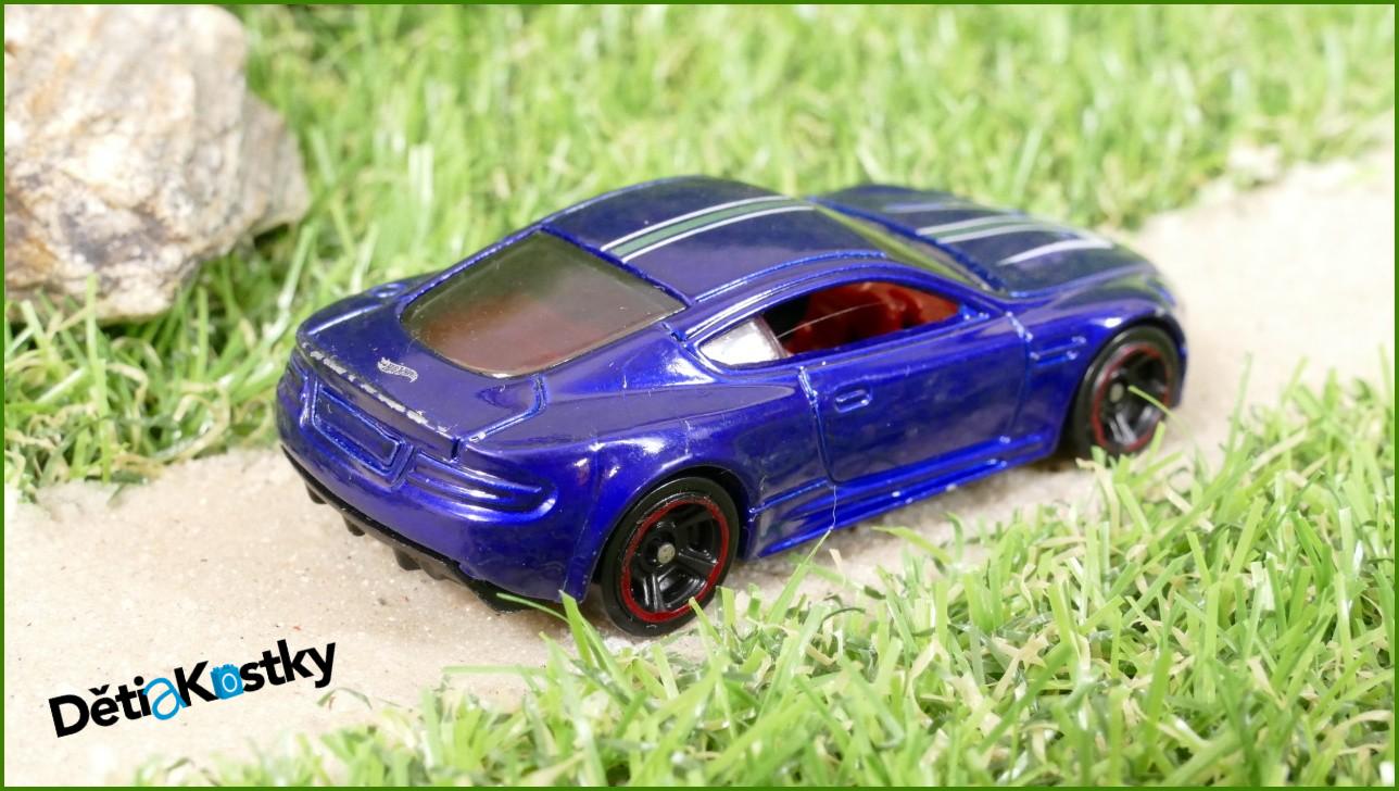 Angličák - Hot Wheels Aston Martin DBS