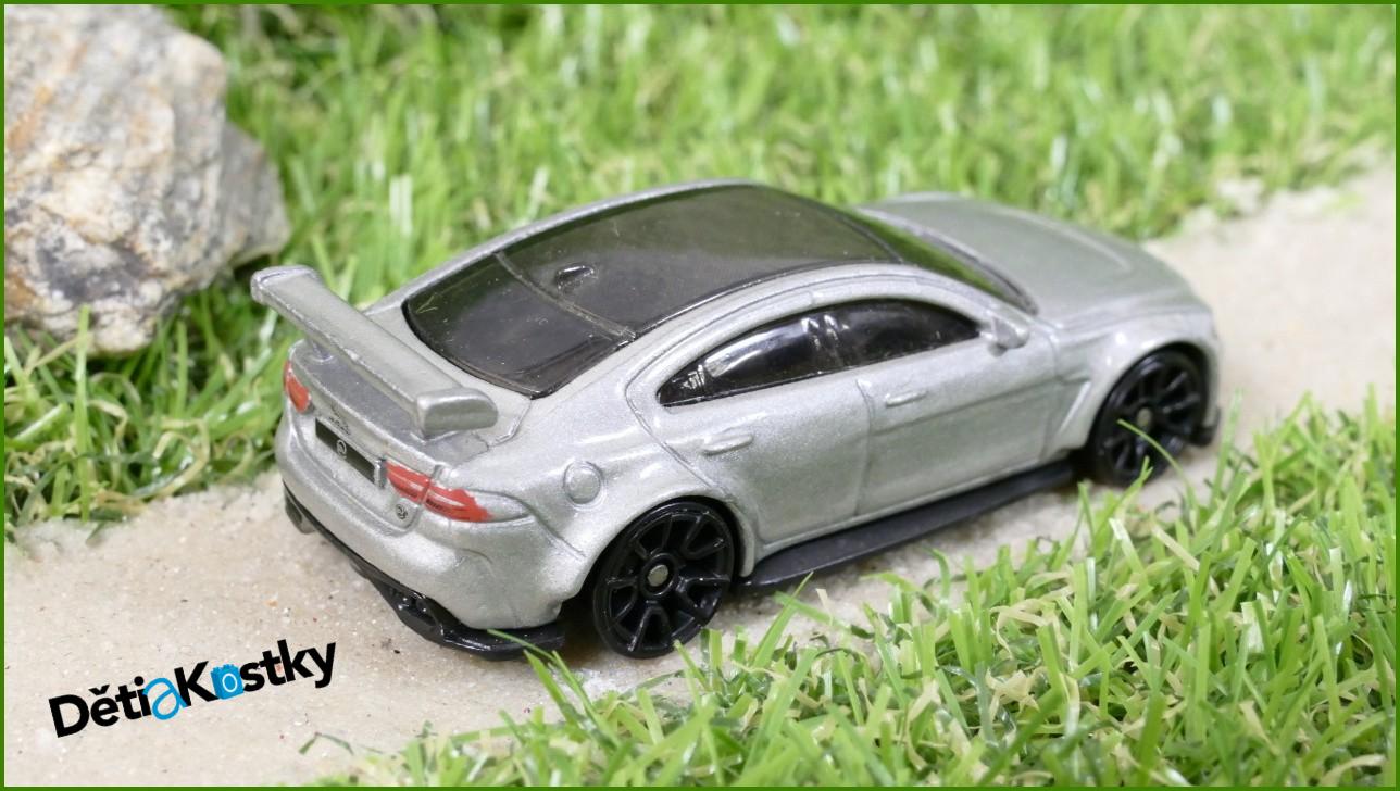 Angličák - Autíčko Hot Wheels Jaguar XE SV Project 8
