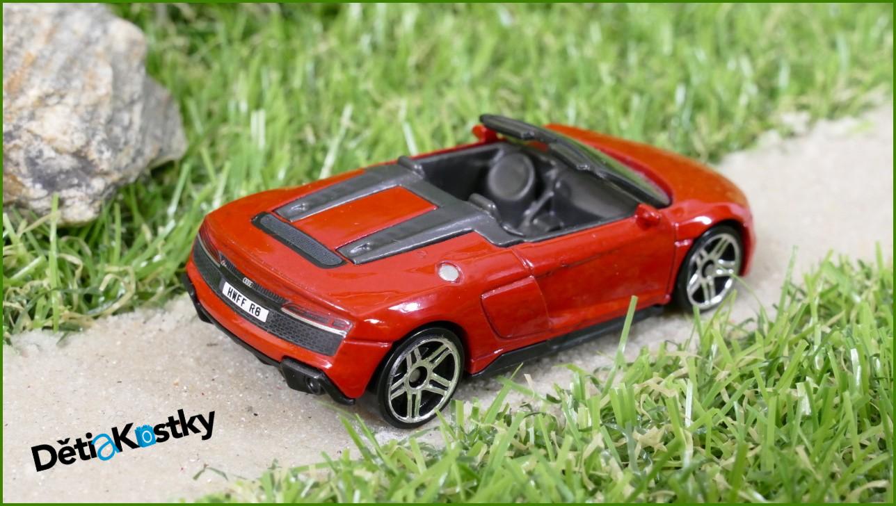 Angličák - Autíčko Hot Wheels 2019 Audi R8 Spyder