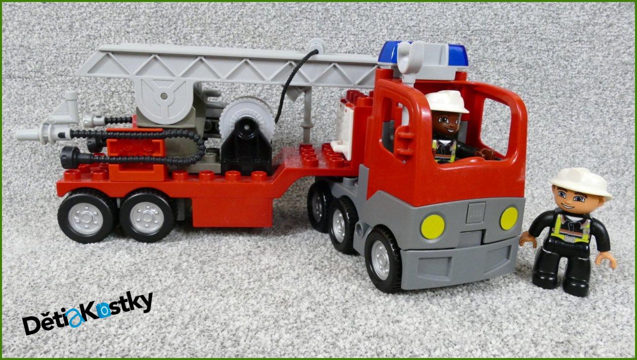 Lego® Duplo® Hasičské Auto s Návěsem a Příšlušenstvím