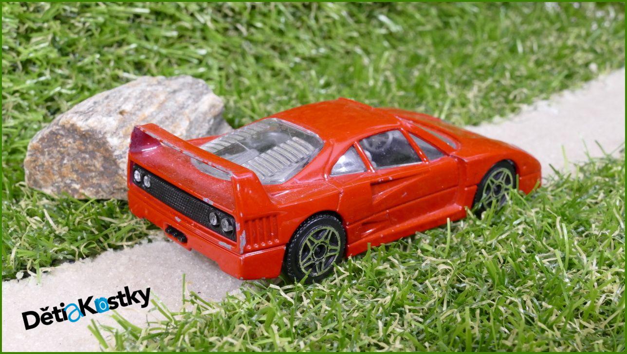 Angličák Bburago 1:43 - Ferrari F40