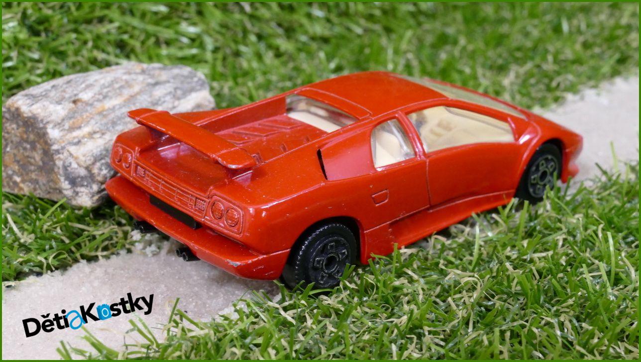 Angličák Bburago 1:43 - Lamborghini Diablo - prasklinka předního skla
