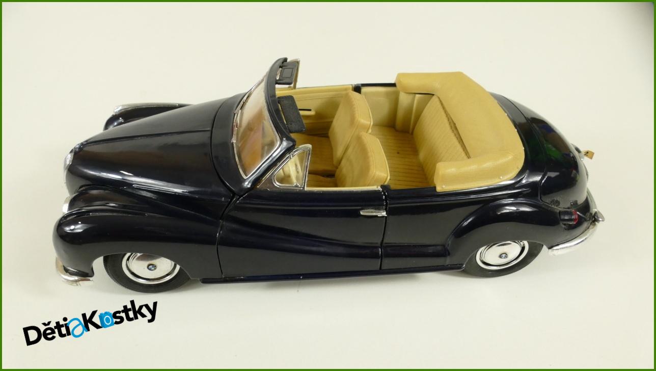 Model Maisto 1:18 - BMW 502 - (1955) - Viz Popis