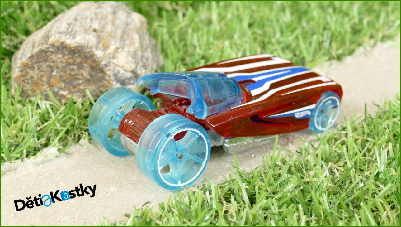 Angličák - Hot Wheels Autíčko Pharodox