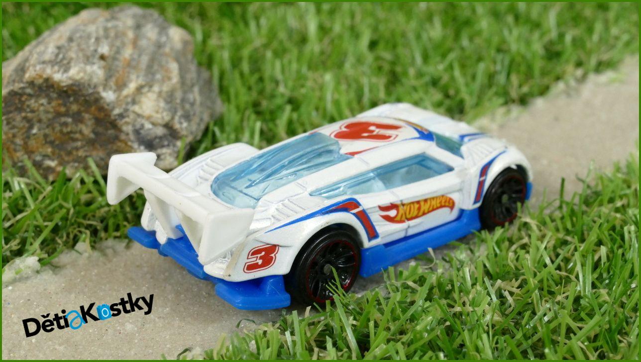 Autíčko Hot Wheels Super Blitzen