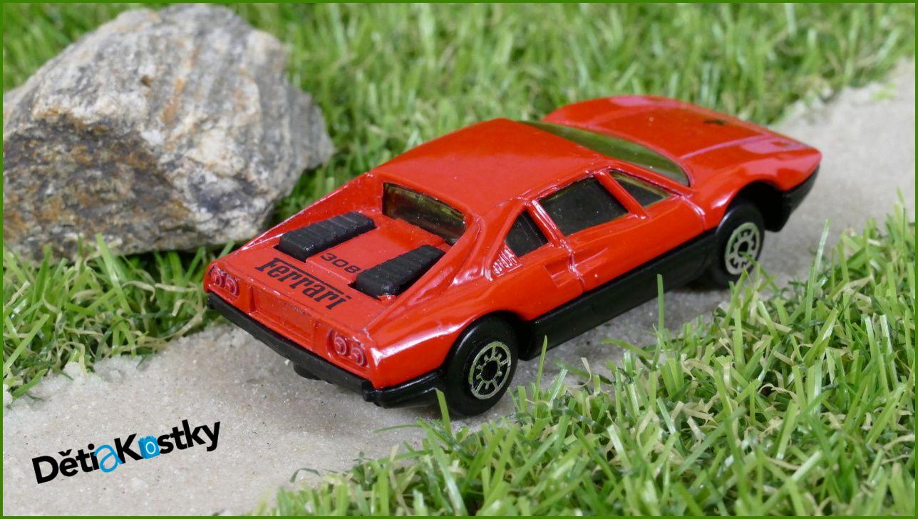 Angličák Autíčko Maisto Ferrari 308 GTB