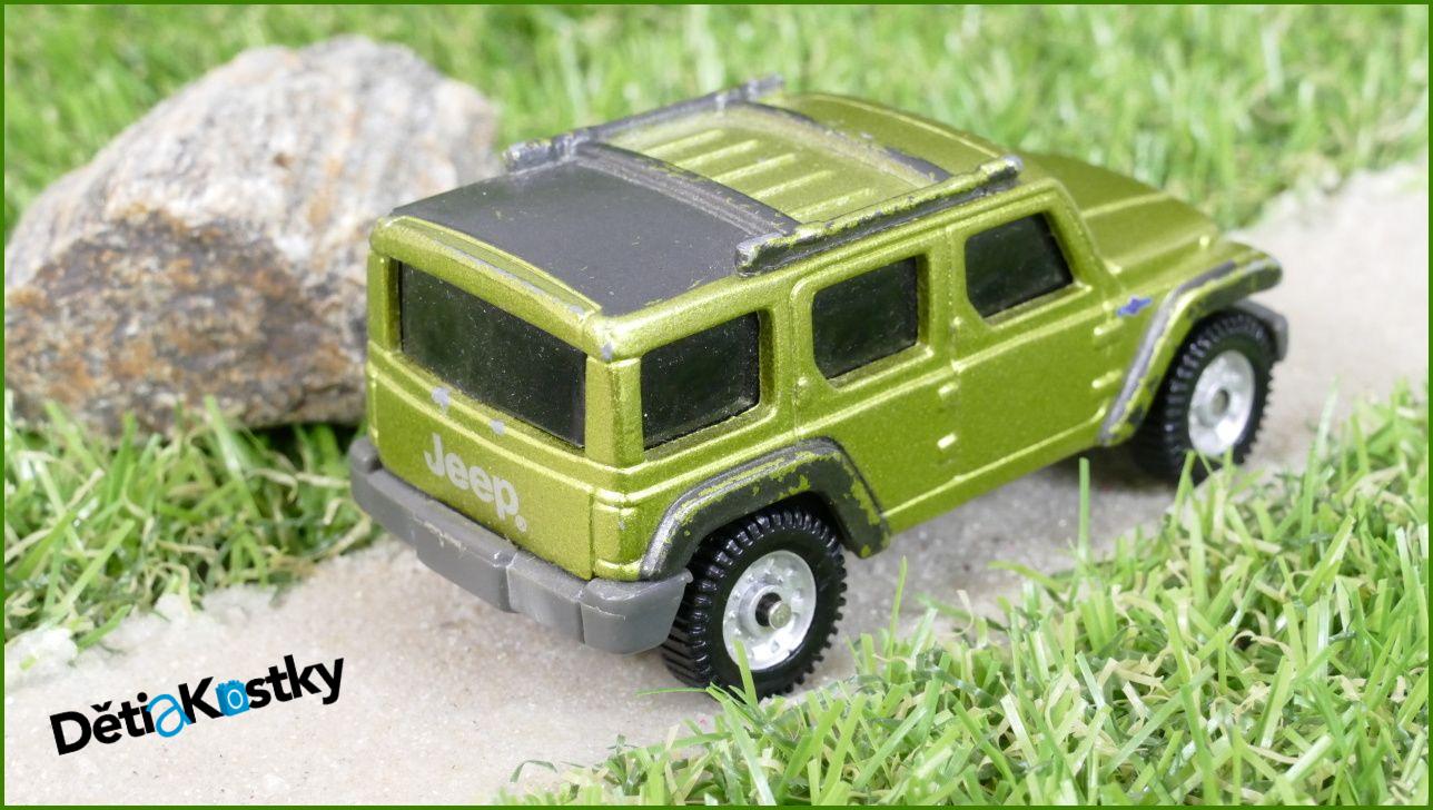 Angličák Autíčko Maisto Jeep Rescue DCX 2004