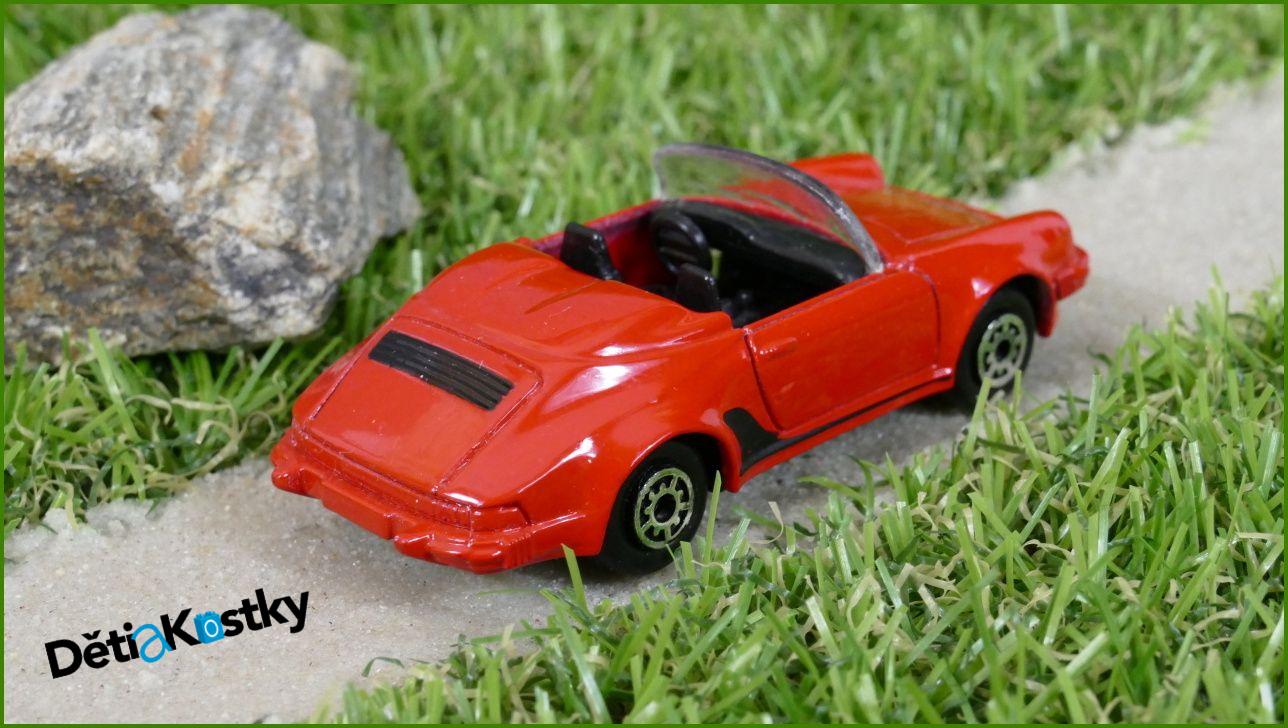 Angličák Autíčko Maisto Porsche Speedster