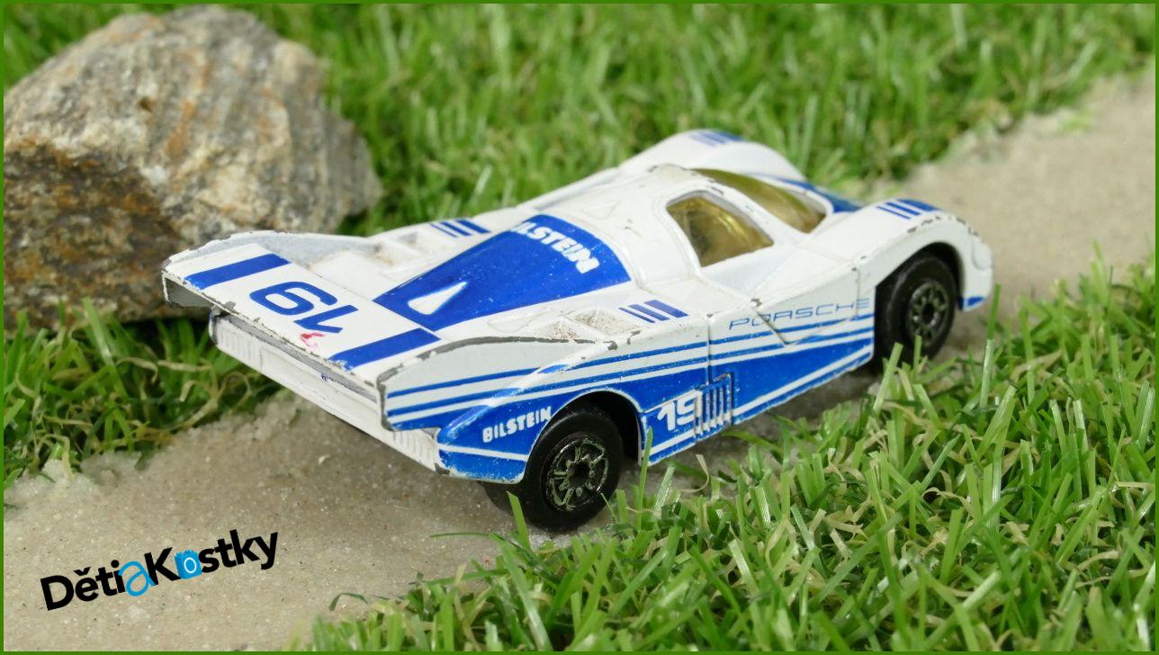 Angličák Autíčko Maisto Porsche 956