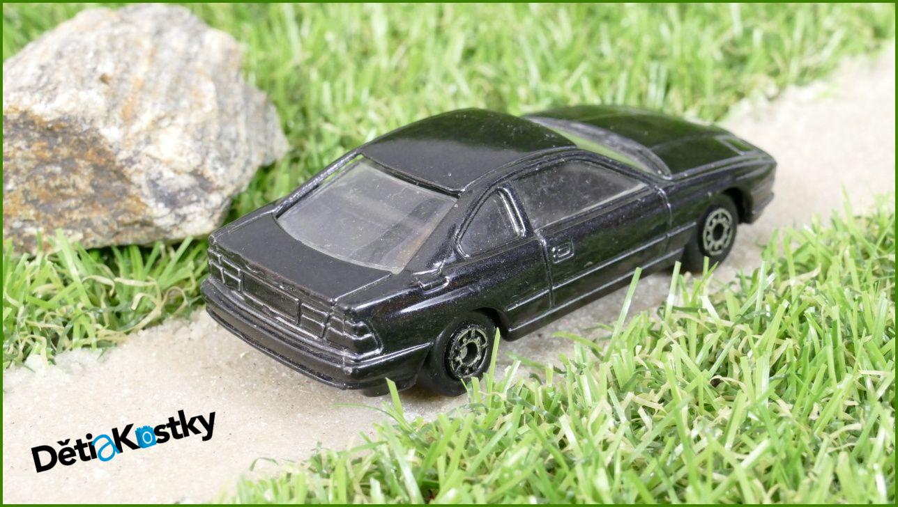 Kovový Model Autíčko Maisto BMW 850i