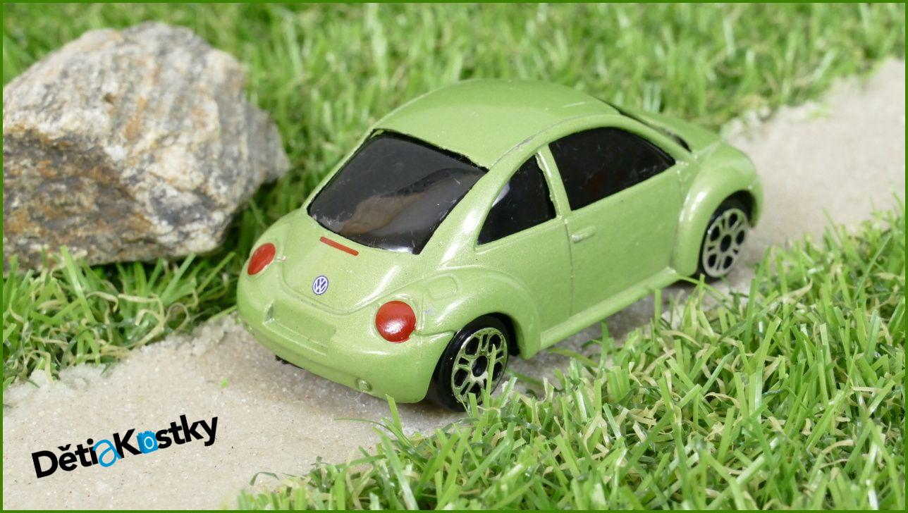 Kovový Model Autíčko Maisto Volkswagen New Beetle