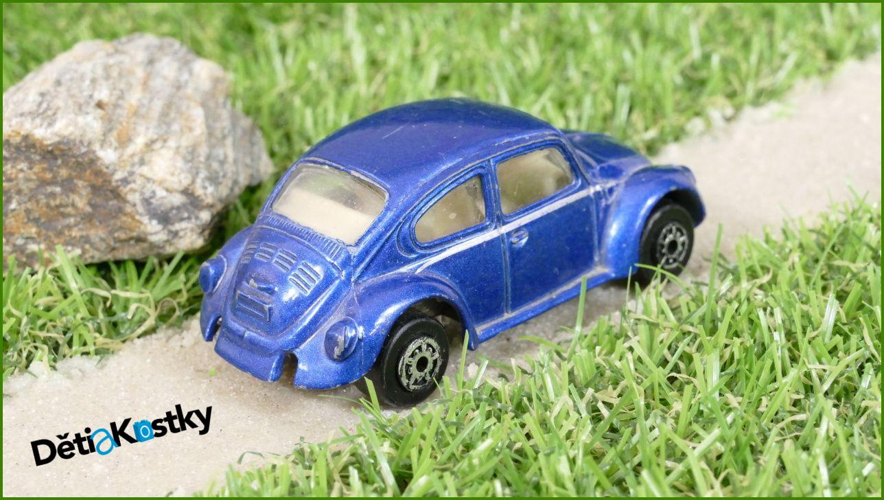 Kovový Model Autíčko Maisto VW 1300 - bez nárazníků