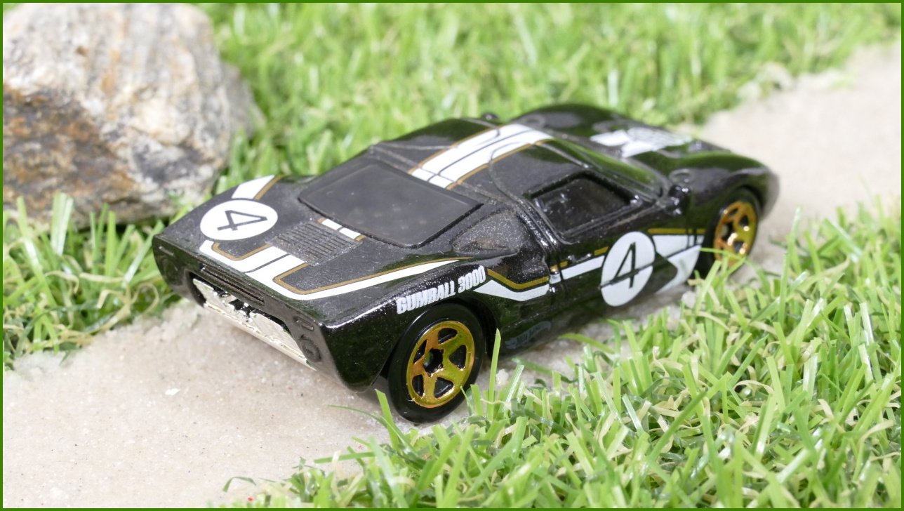 Angličák - Hot Wheels Ford GT-40