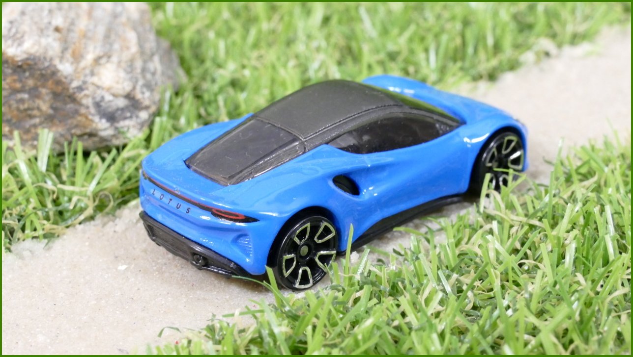 Angličák - Hot Wheels Lotus Emira