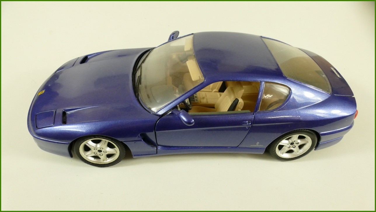 Kovový Model Bburago 1:18 - Ferrari 456 GT (1992)