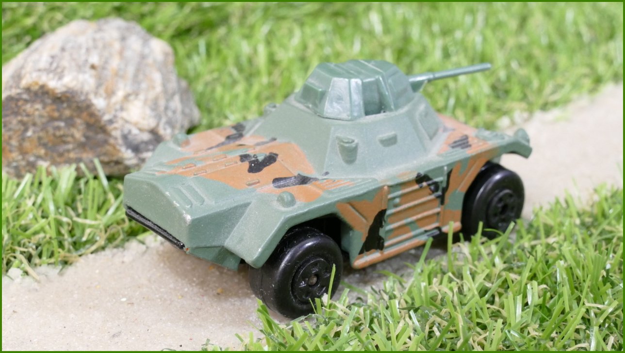 Autíčko Matchbox Weasel