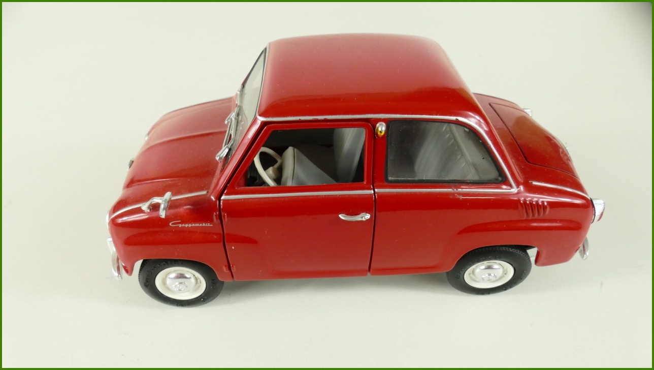 Model Revell 1:18 - Goggomobil