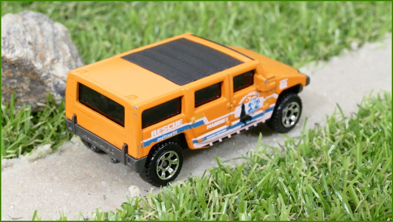 Autíčko Matchbox Hummer H2 SUV Concept
