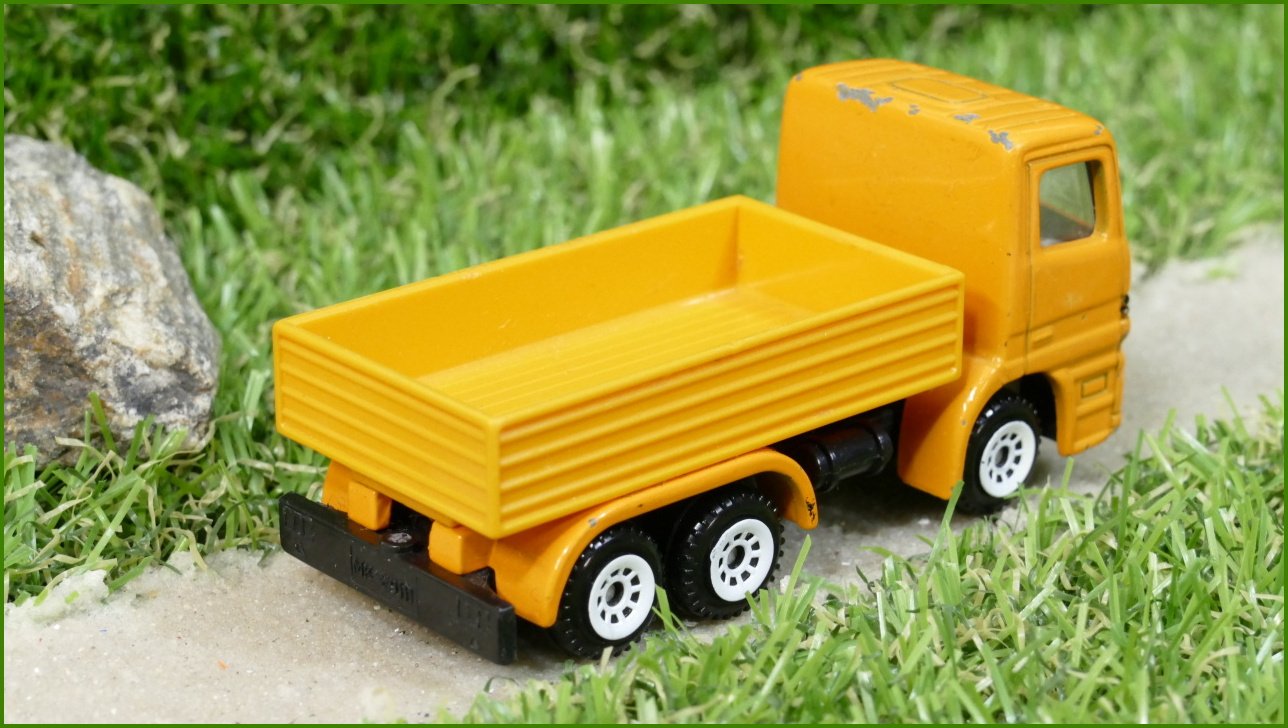 Model Siku Autíčko Mercedes Truck - bez zadního připojení