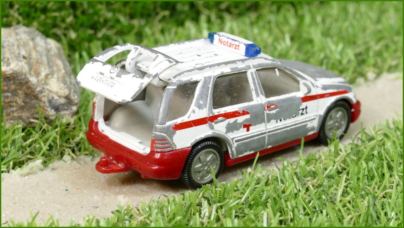 Angličák Siku Autíčko Mercedes Benz ML 320