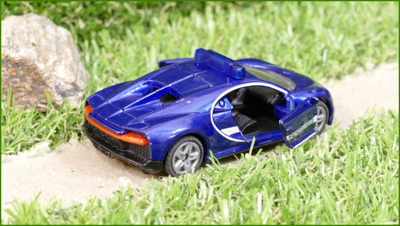 Angličák Siku Autíčko Bugatti Chiron