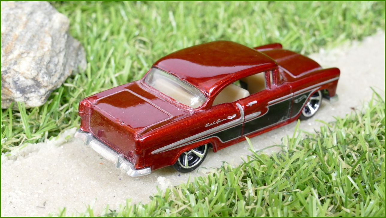 Model Autíčka Hot Wheels ´55 Chevy