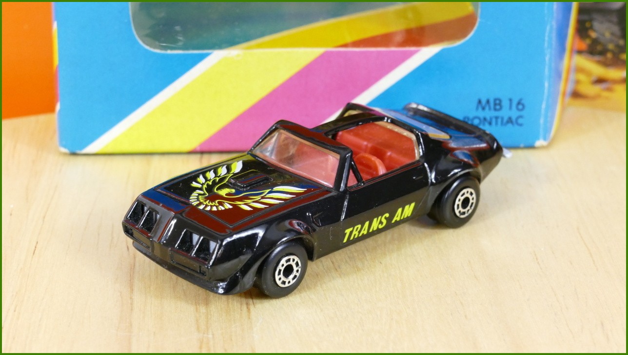 Angličák Autíčko Matchbox MB 16 - Pontiac