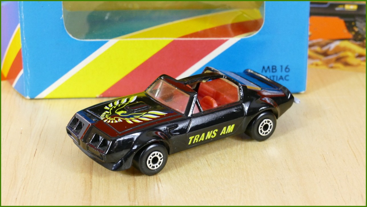 Angličák Autíčko Matchbox MB 16 - Pontiac
