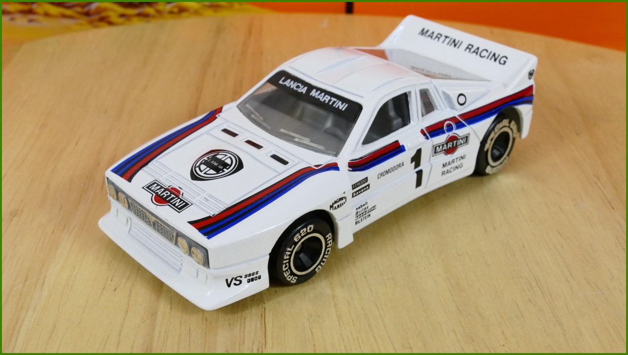Angličák Autíčko Matchbox Specials SP6 - Martini Lancia Rally