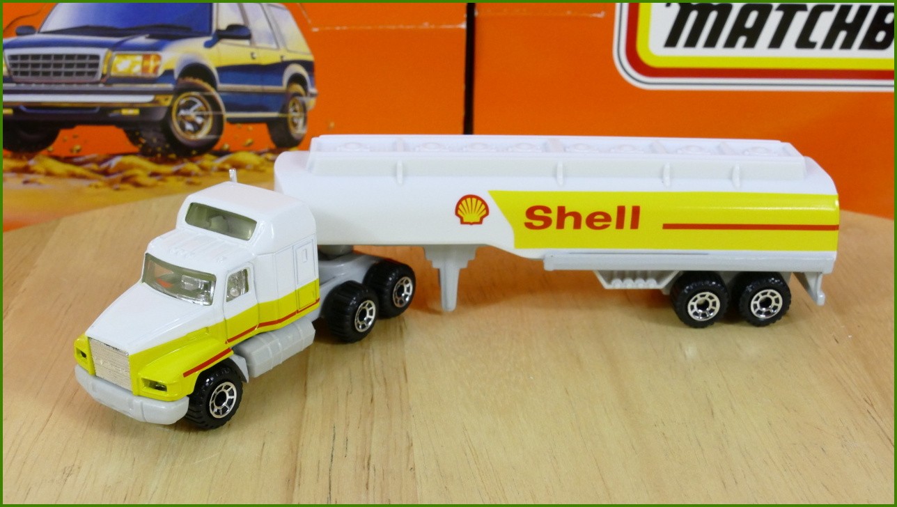 Model Matchbox Convoy Mack CH600 - Shell Trailer