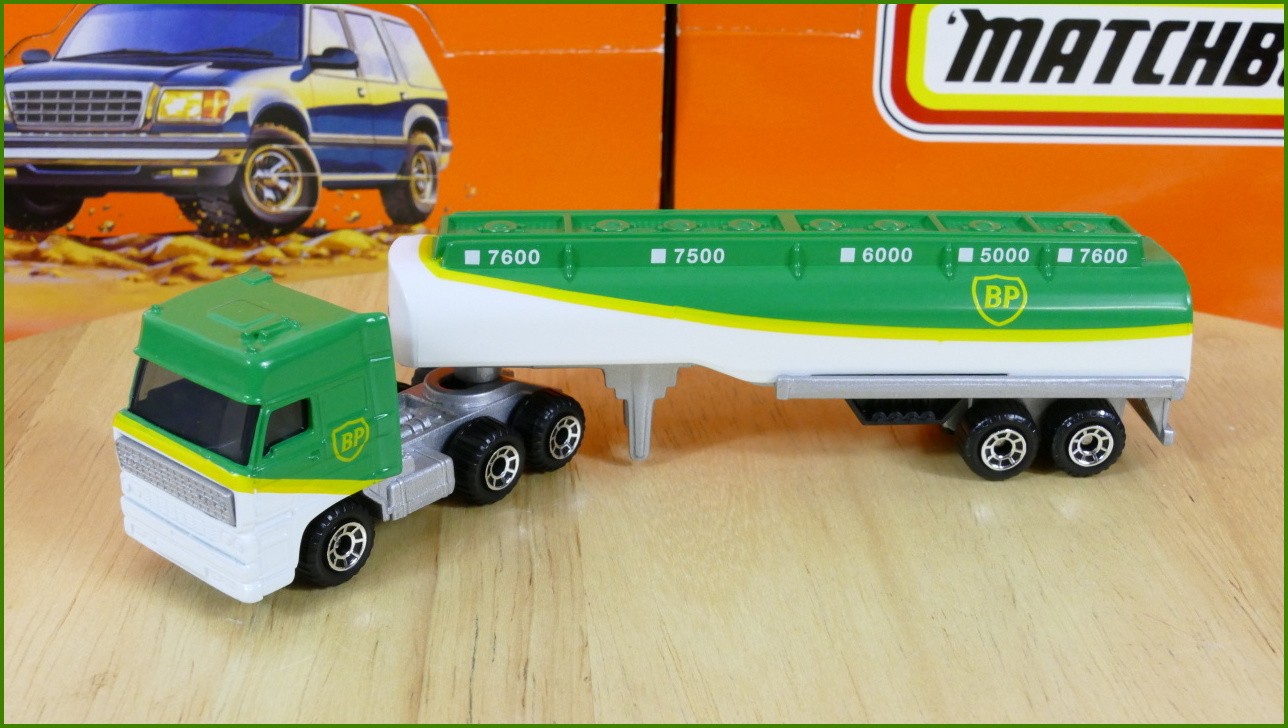 Model Matchbox Convoy DAF 3300 Space Cab - BP Tanker