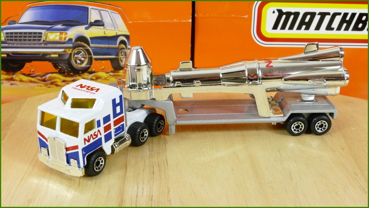 Model Matchbox Convoy Kenworth - Nasa Rocket Trailer