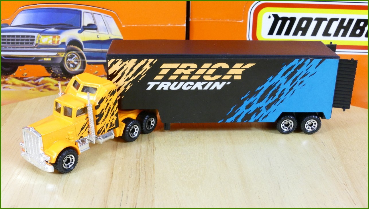 Model Matchbox Convoy CY-36 - Kenworth - Trick Truckin´ Trailer