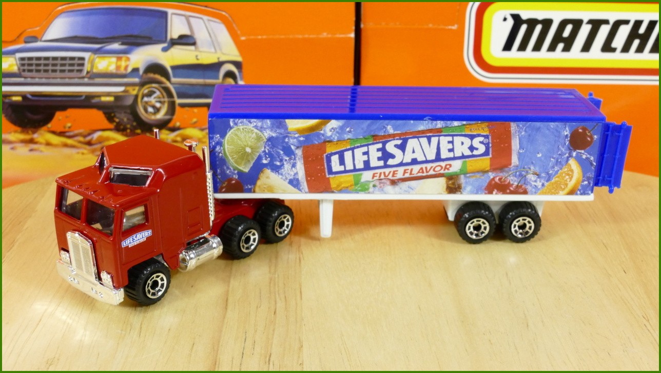 Model Matchbox Convoy Kenworth - Life Savers Trailer