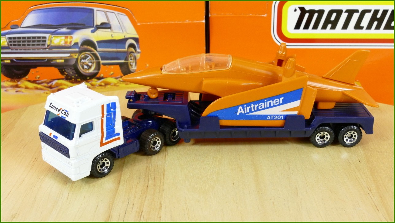 Model Matchbox Convoy CY 21 - DAF - Airtrainer