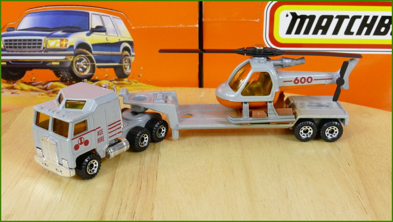Model Matchbox Convoy CY 11 - Kenworth - Helicopter Trailer