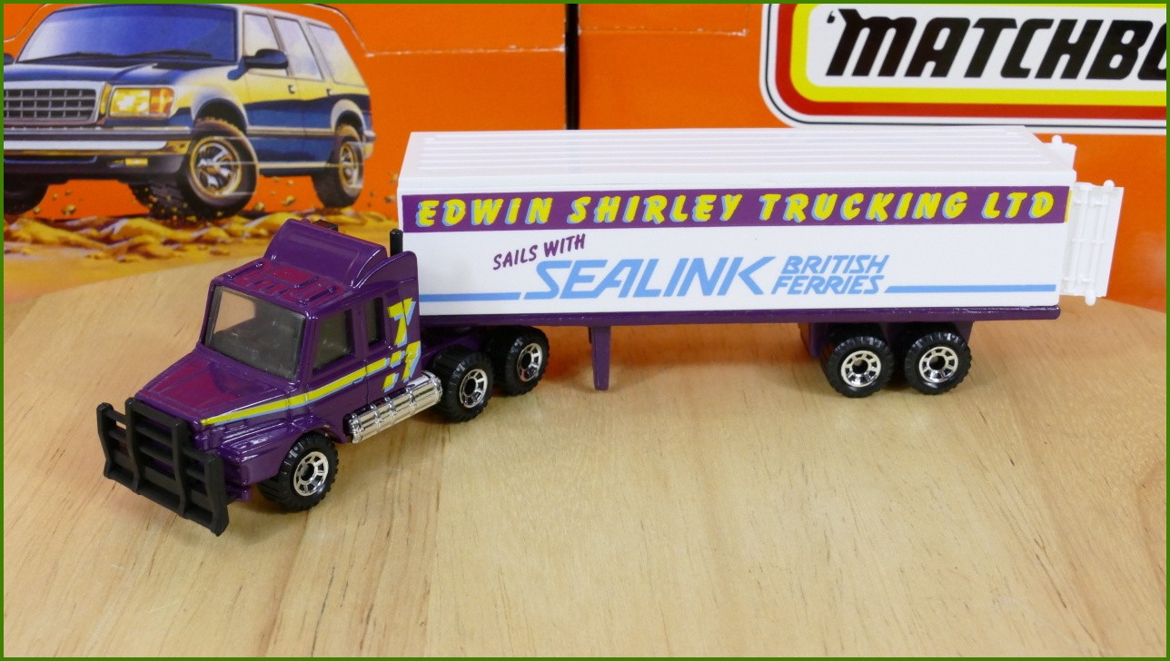 Model Matchbox Convoy CY 16 - Scania - Sealink Trailer