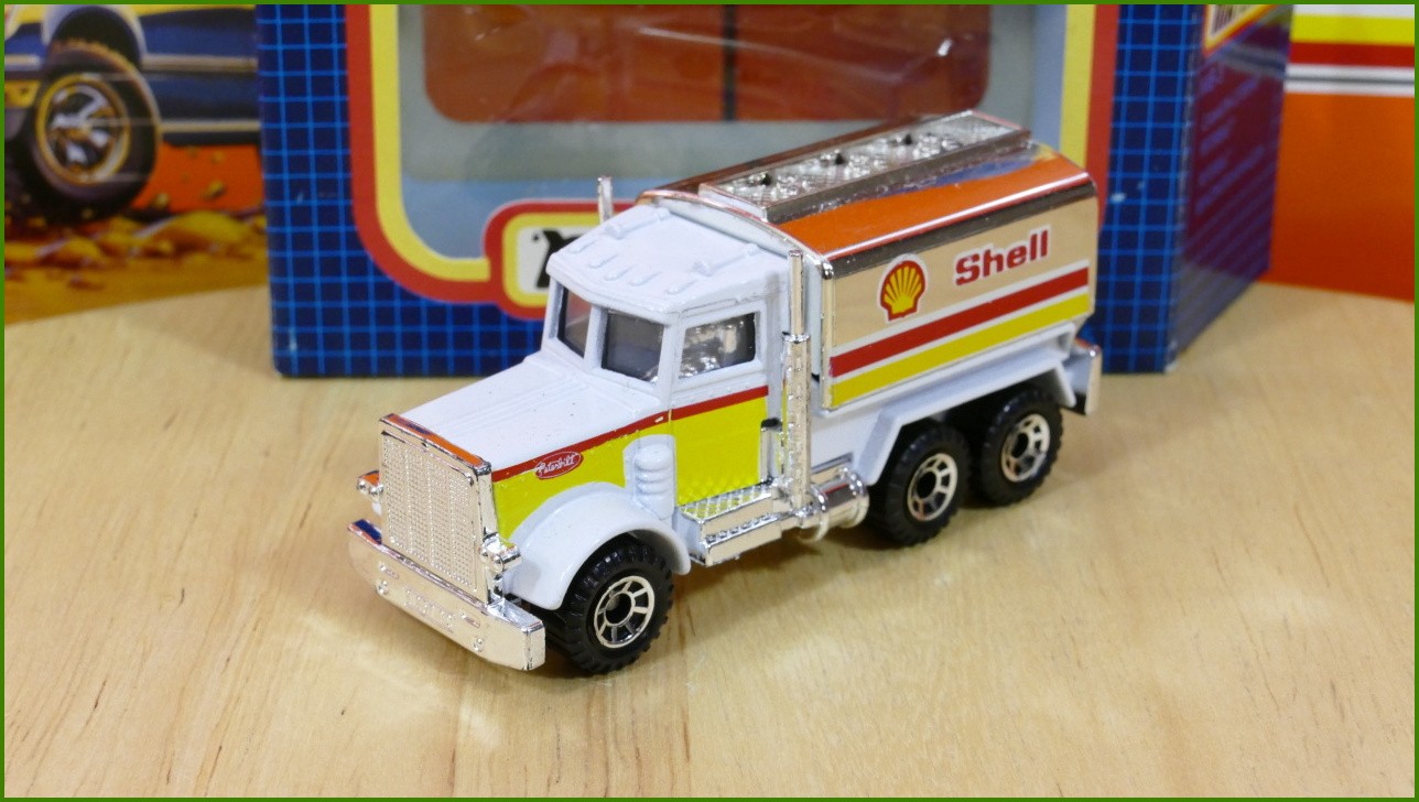 Matchbox Model MB-5 - Peterbilt Shell